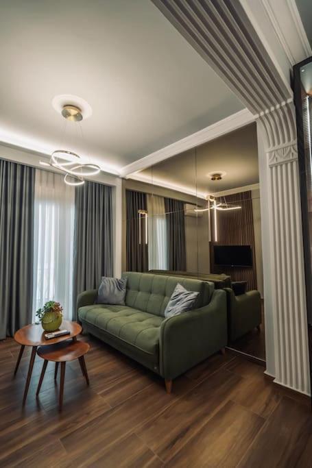 Individualliving 1 Excellent Central Location !!! Tesalonika Bagian luar foto