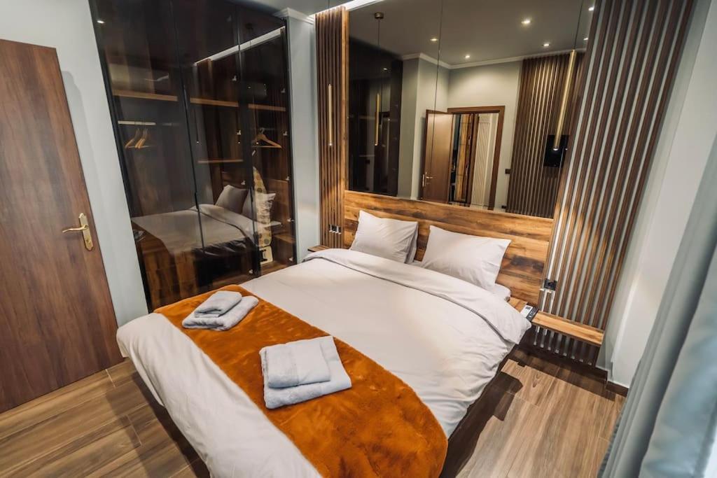 Individualliving 1 Excellent Central Location !!! Tesalonika Bagian luar foto