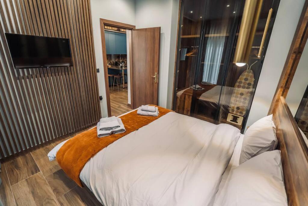 Individualliving 1 Excellent Central Location !!! Tesalonika Bagian luar foto